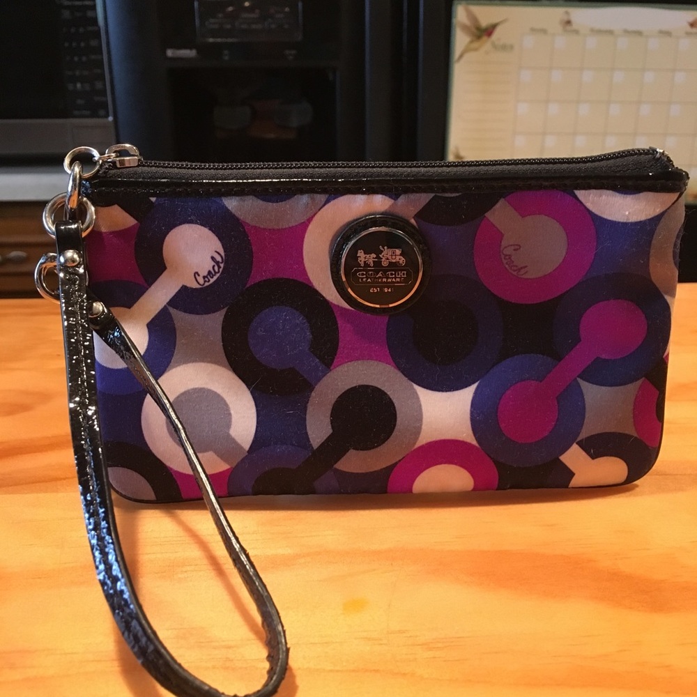 Coach Logo Sateen Black patent trim wristlet